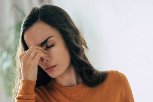 Sinusitis: Causes, Types, Diagnosis, and 7 Effective Ways To Relieve Symptoms