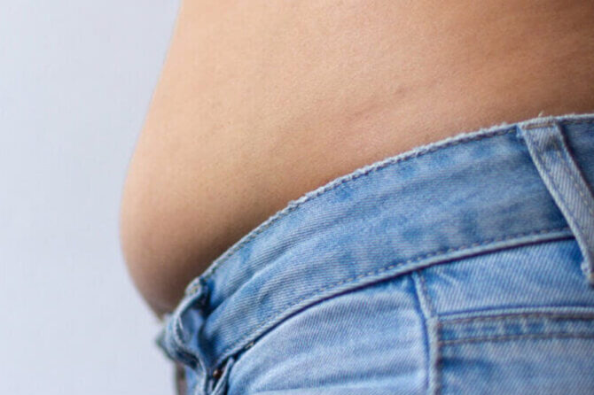 Stomach Bloating: Causes, Symptoms and Relief